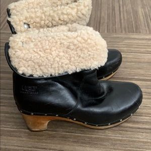 Shearling lined Ugg clogs